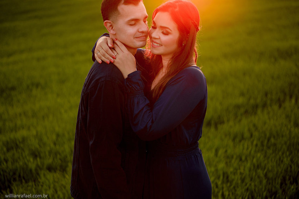 Save the Date para o casamento ao entardecer no Inverno do RS - Thaissa & Guilherme Save the Date para o casamento ao entardecer no Inverno do RS - Thaissa & Guilherme