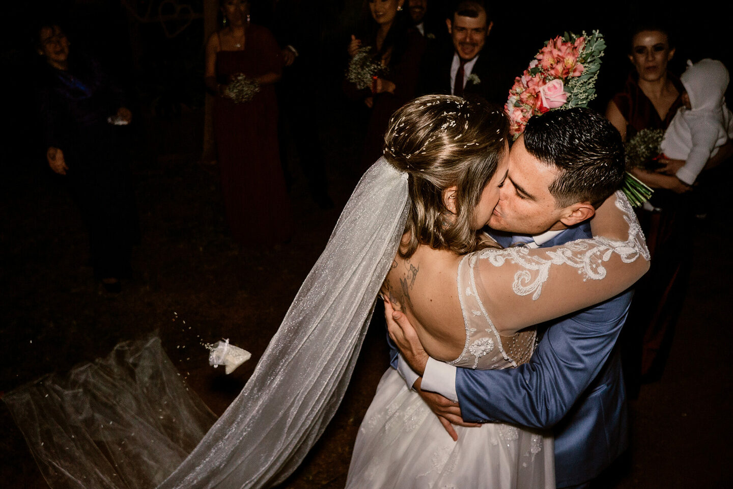 Fernanda e Jonas - casamento ao cair da noite no campo - São Jerônimo - RS Fernanda e Jonas - casamento ao cair da noite no campo - São Jerônimo - RS