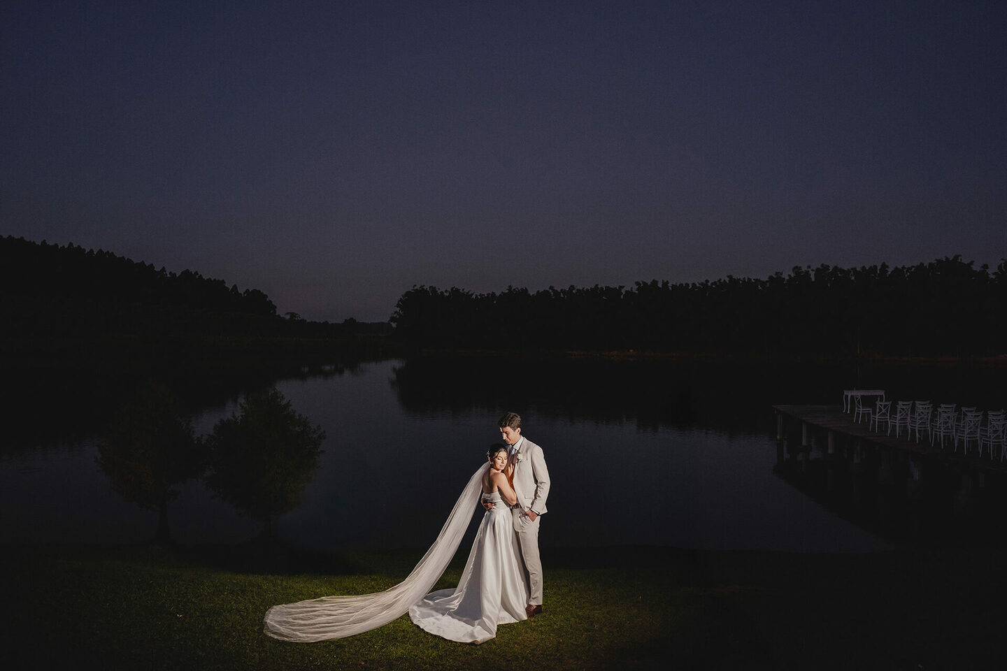 Destination Wedding da Malu e do Leo no Píer da Fazenda do Bosque em Guaíba Destination Wedding da Malu e do Leo no Píer da Fazenda do Bosque em Guaíba