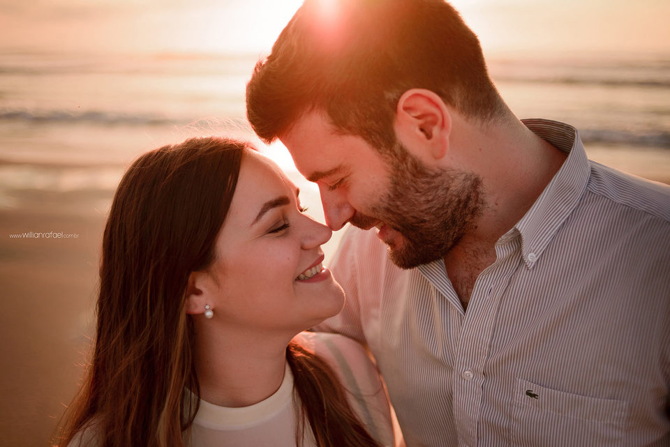 Ensaio de casal feito na praia de Torres no Rio Grande do Sul  - Izabelle & Jacopo 