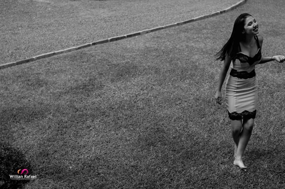 Foto Quinta feira da lembrança - Ensaio de quinze anos - Hailla Freitas - Bento Gonçalves / RS Foto Quinta feira da lembrança - Ensaio de quinze anos - Hailla Freitas - Bento Gonçalves / RS - Imagem 5