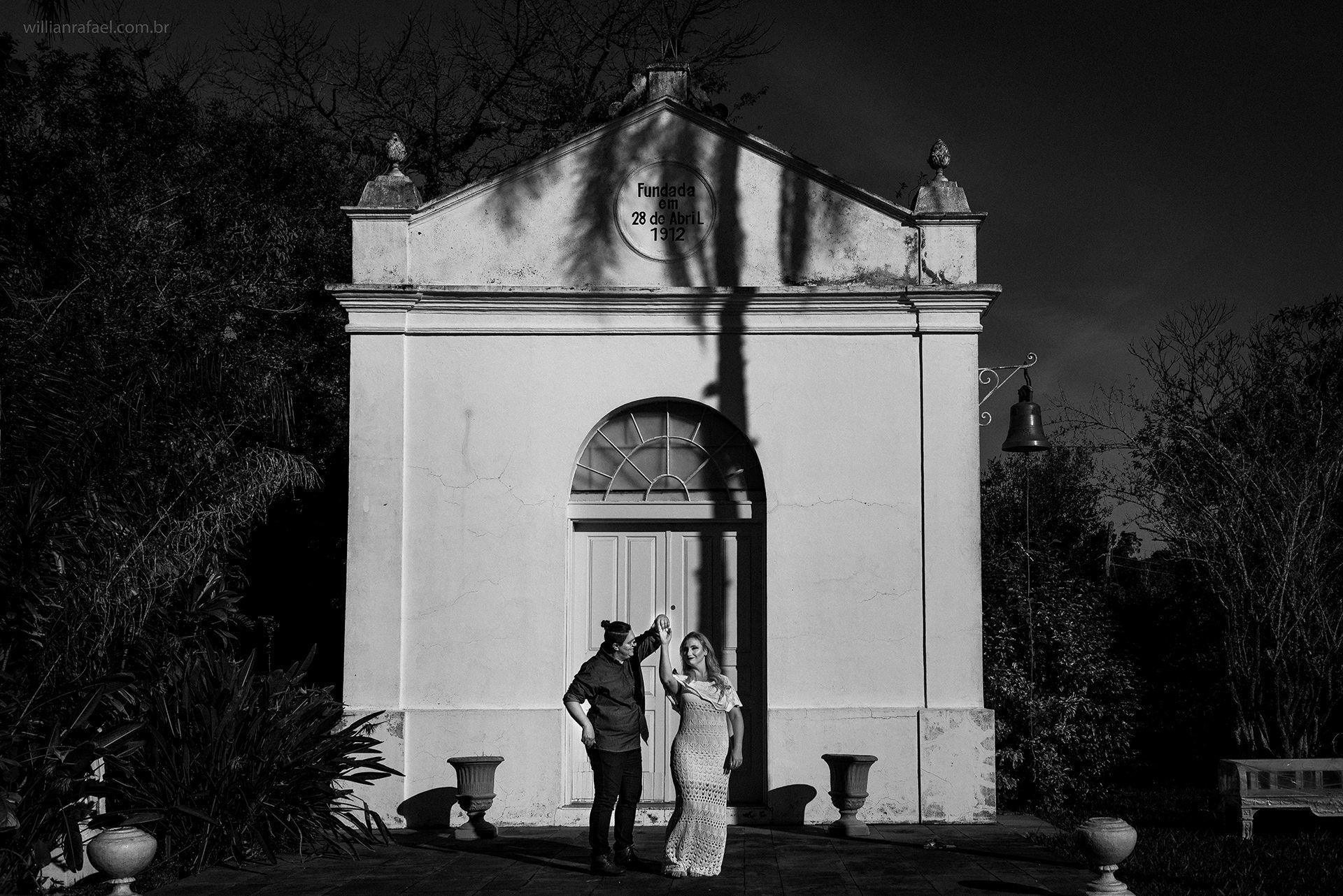 Foto Pré casamento no inverno feito na Granja Carola em Charqueadas / RS - Andiela e Rose Foto Pré casamento no inverno feito na Granja Carola em Charqueadas / RS - Andiela e Rose - Imagem 2