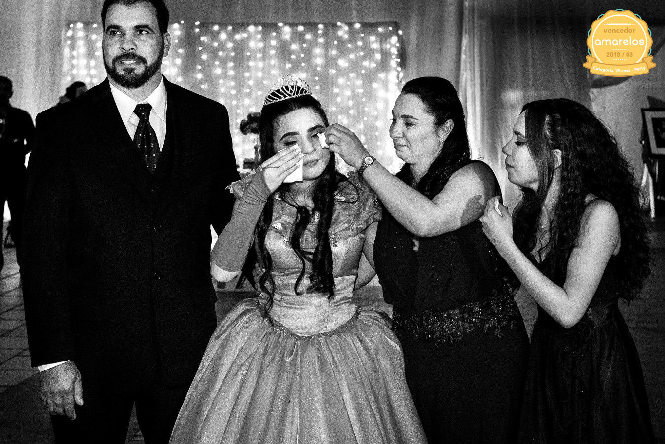 Foto 5 fotos de festa de quinze anos que são carregadas de emoção! Foto 5 fotos de festa de quinze anos que são carregadas de emoção! - Imagem 4
