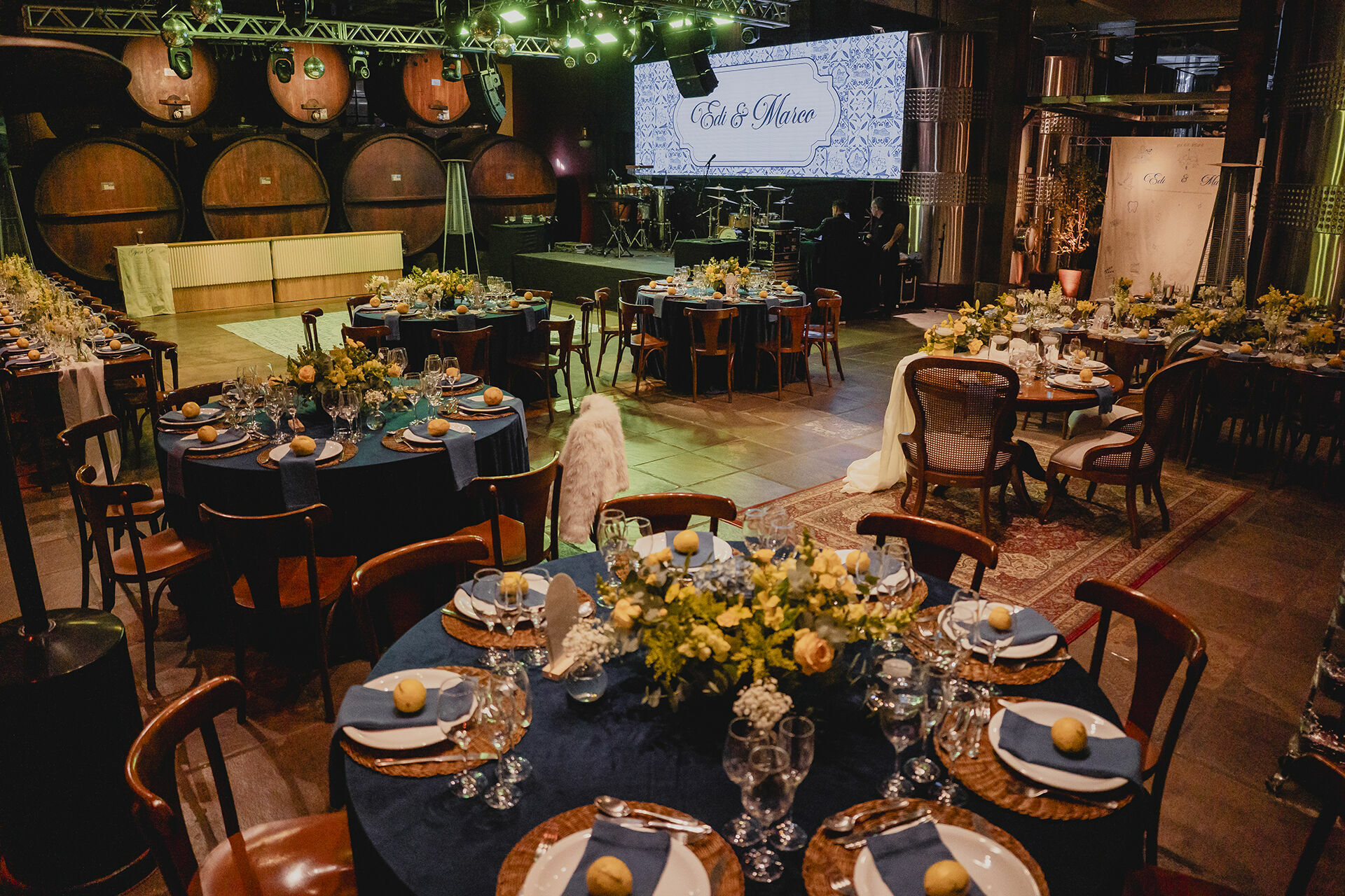 Foto Casamento na Vinícola Monte Reale em Flores da Cunha: decoração e inspiração na Serra Gaúcha Foto Casamento na Vinícola Monte Reale em Flores da Cunha: decoração e inspiração na Serra Gaúcha - Imagem 13